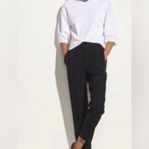 Women’s Vince black tapered Pull-On high waisted Pants with pockets size medium
